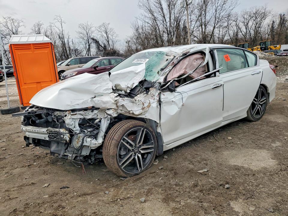 78604475 :رقم المزاد ، 1HGCR3F92HA036063 vin ، 2017 Honda Accord مزاد بيع