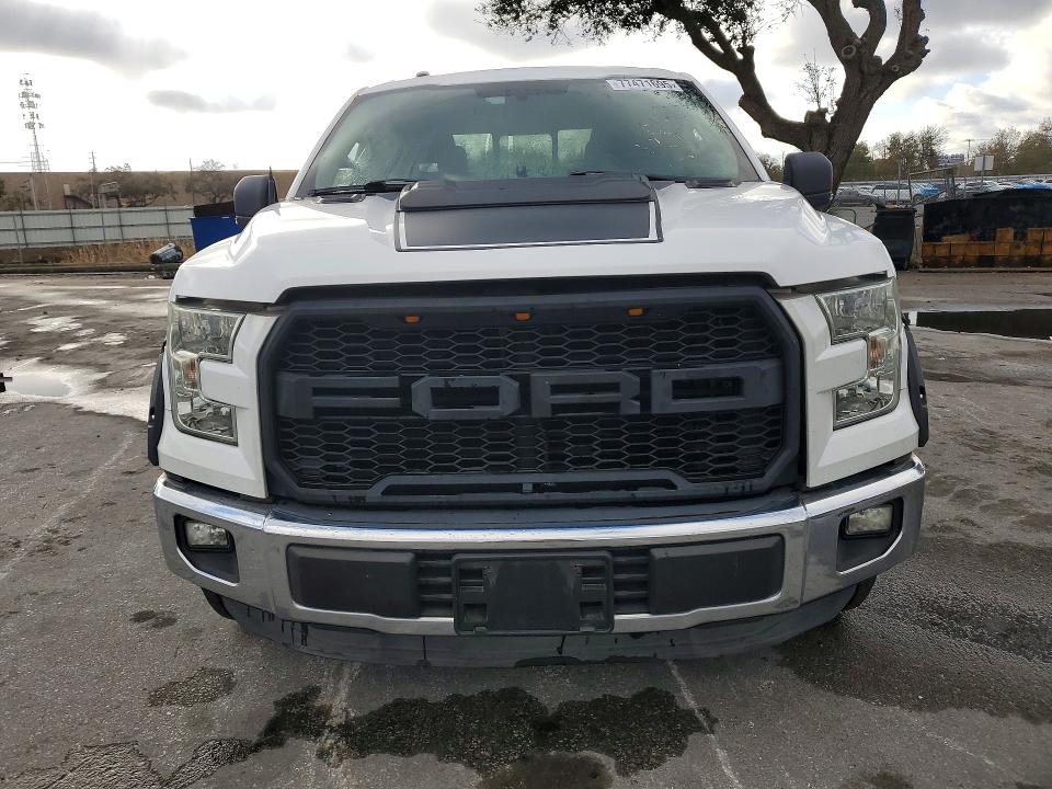 77471695 :رقم المزاد ، 1FTEW1C87FKD63064 vin ، 2015 Ford F150 مزاد بيع
