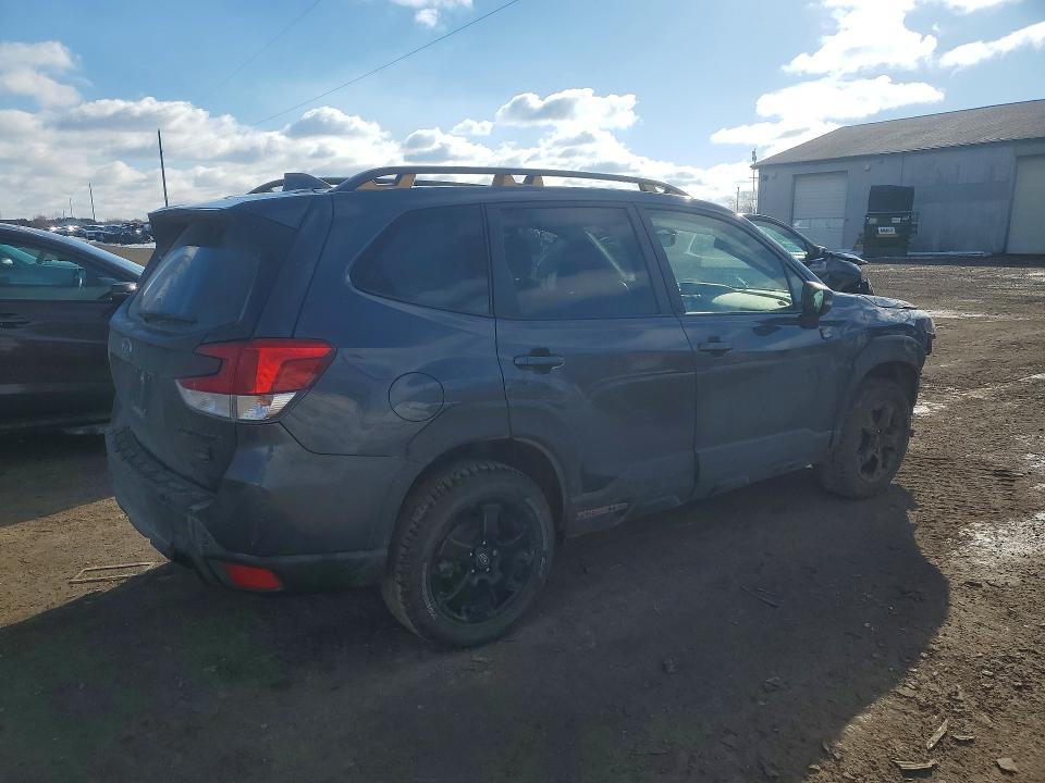 Продажа на аукционе авто 2022 Subaru Forester, vin: JF2SKAMC4NH467719, номер лота: 77129915