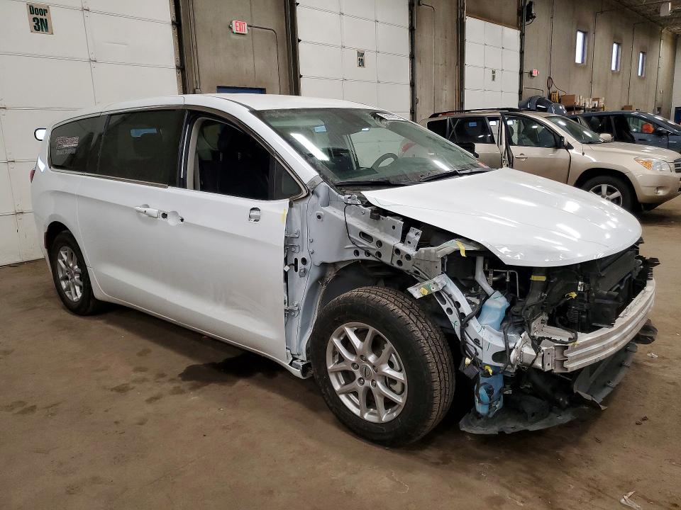 75614725 :رقم المزاد ، 2C4RC1CG7PR525084 vin ، 2023 Chrysler Voyager مزاد بيع