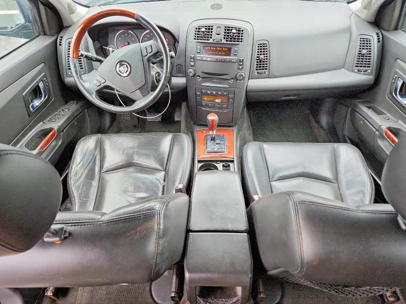 77819245 :رقم المزاد ، 1GYEE637250173300 vin ، 2005 Cadillac Srx مزاد بيع