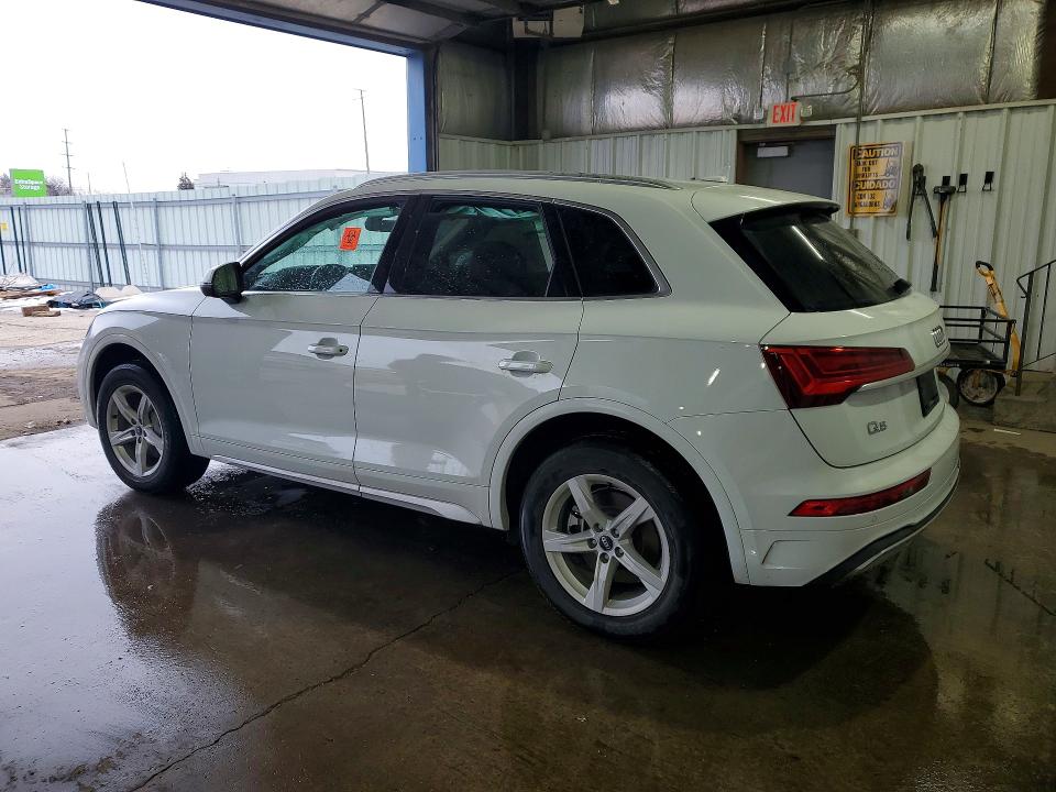 Продаж на аукціоні авто 2022 Audi Q5, vin: WA1ABAFY8N2110205, номер лоту: 76746015