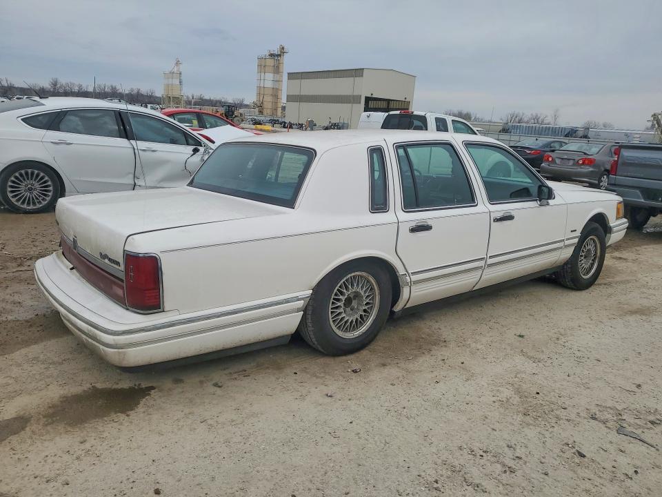 Продаж на аукціоні авто 1994 Lincoln Town Car, vin: 1LNLM81W6RY704376, номер лоту: 75518055