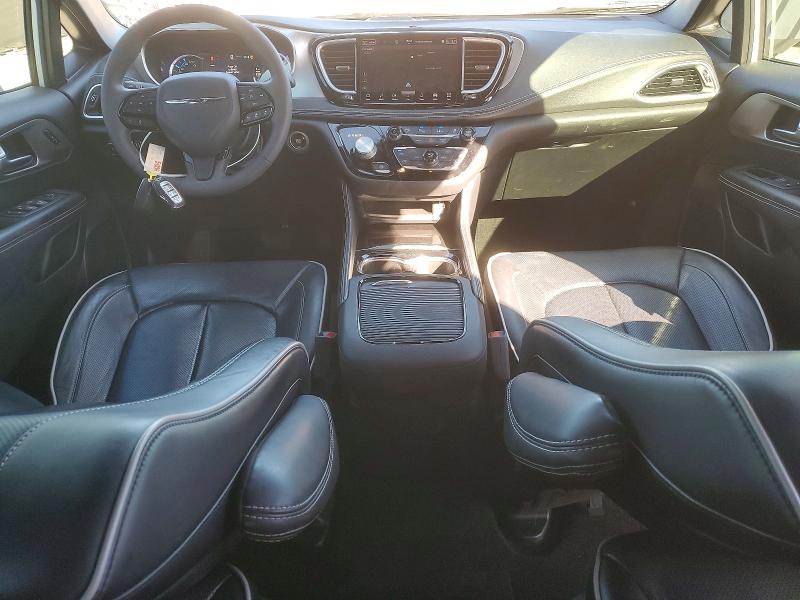 77780335 :رقم المزاد ، 2C4RC1S72NR215939 vin ، 2022 Chrysler Pacifica مزاد بيع