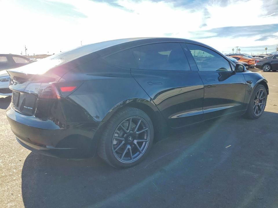 Продажа на аукционе авто 2021 Tesla Model 3, vin: 5YJ3E1EB2MF004315, номер лота: 78186495