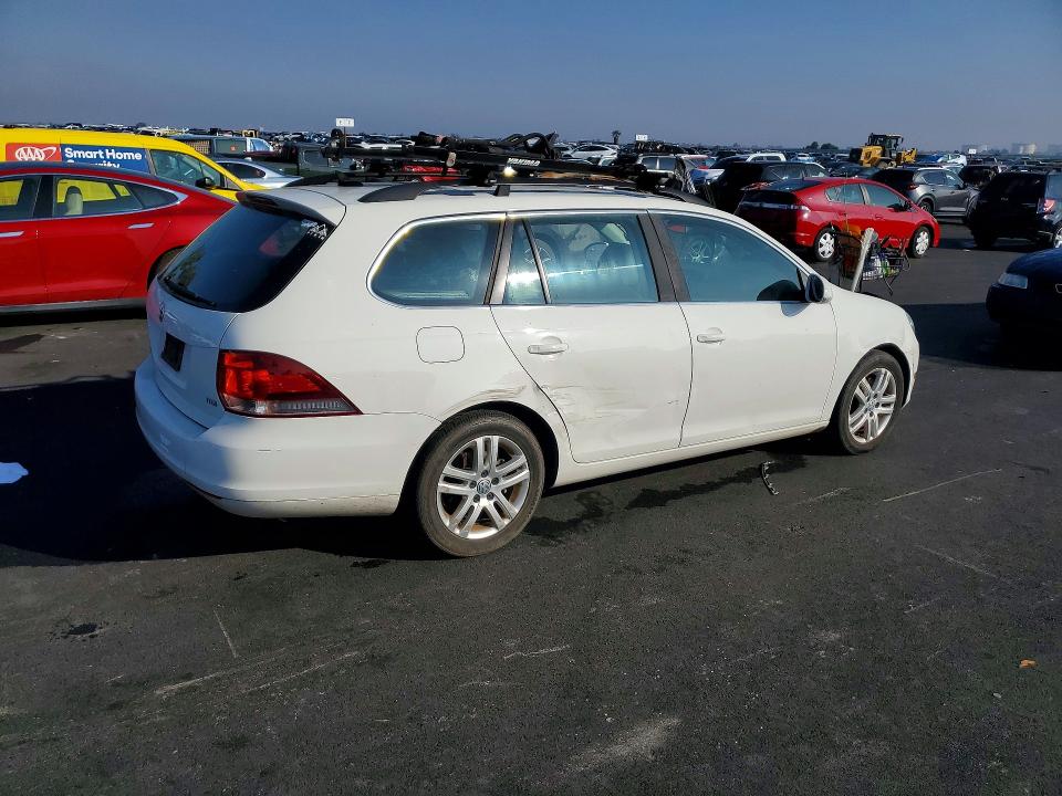 2013 Volkswagen Jetta მანქანა იყიდება აუქციონზე, vin: 3VWPL7AJ2DM695829, აუქციონის ნომერი: 76152255