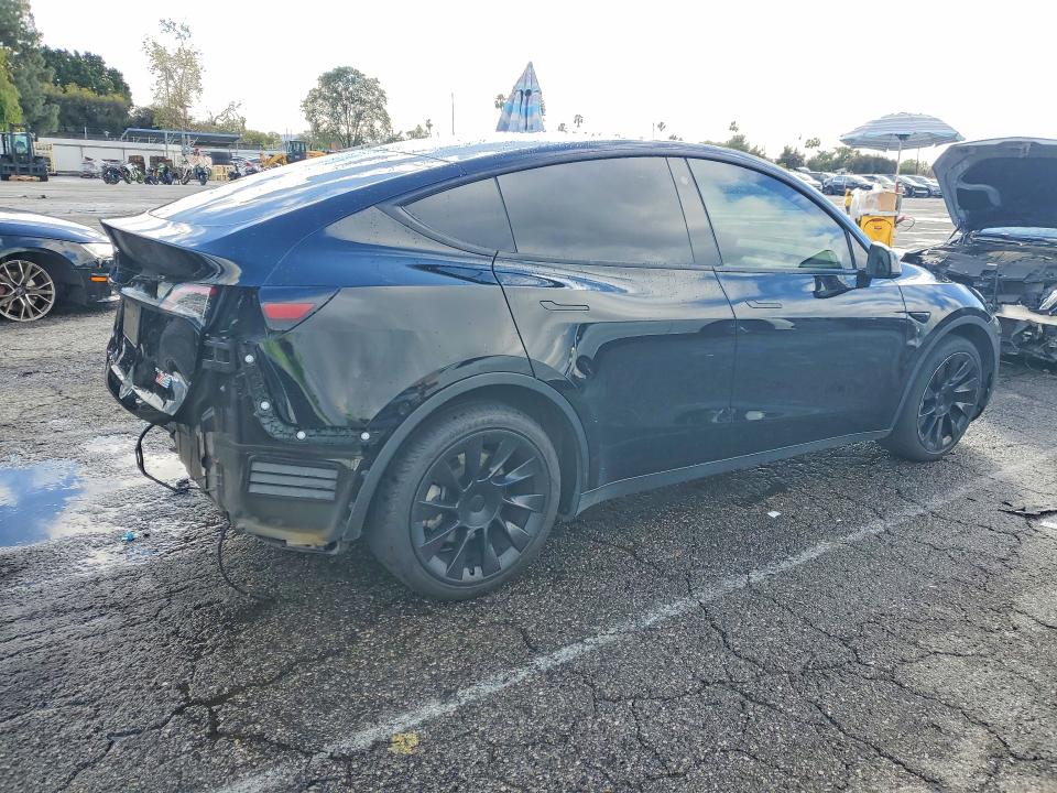 Продажа на аукционе авто 2023 Tesla Model Y, vin: 7SAYGDEE5PA051323, номер лота: 78344935
