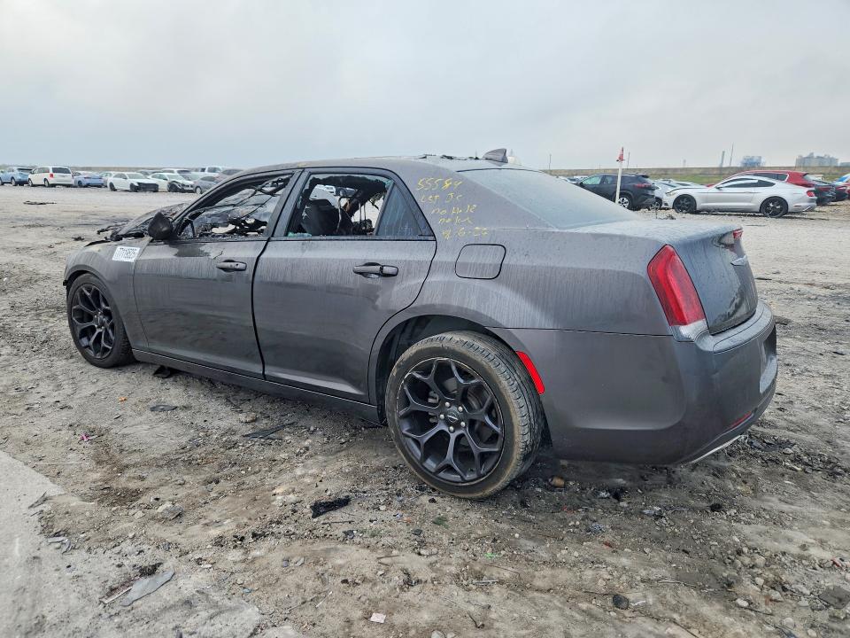 Продажа на аукционе авто 2019 Chrysler 300, vin: 2C3CCABG5KH566016, номер лота: 77119525