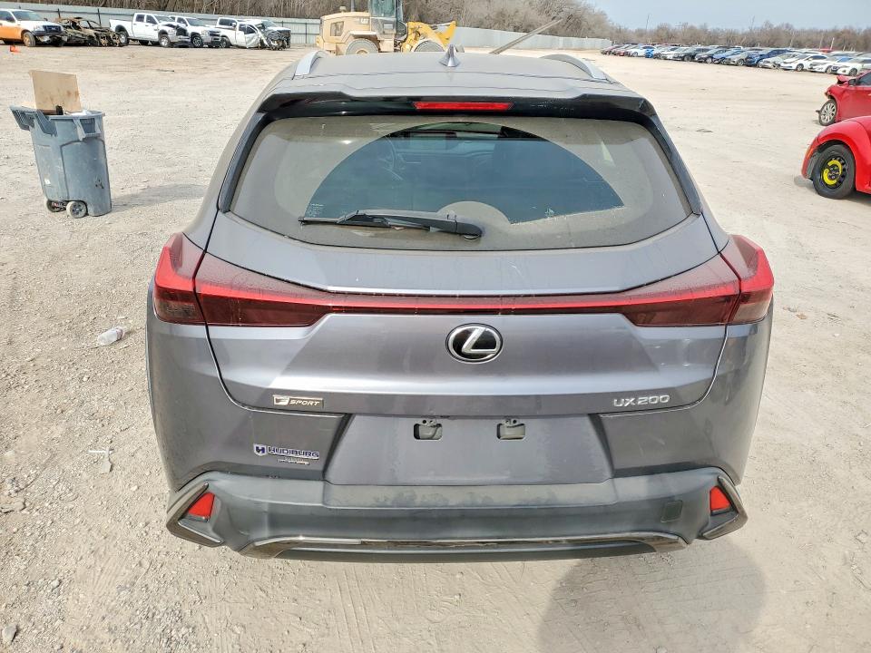 2019 Lexus Ux მანქანა იყიდება აუქციონზე, vin: JTHY3JBH9K2004704, აუქციონის ნომერი: 76475715