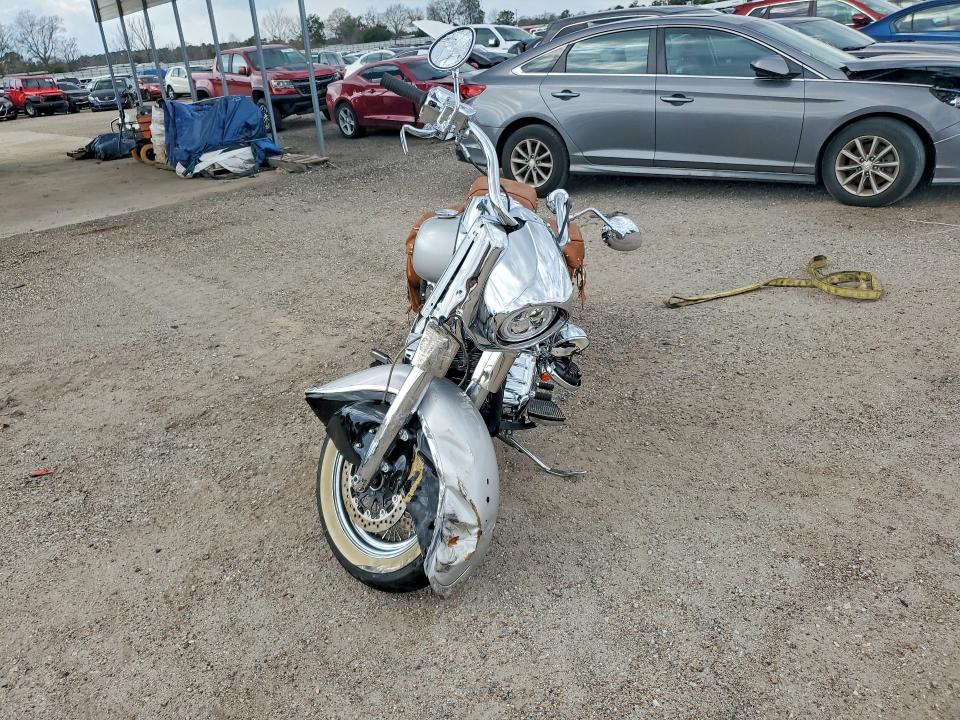2016 Indian Motorcycle Co. Chief მანქანა იყიდება აუქციონზე, vin: 56KCCVAA6G3340572, აუქციონის ნომერი: 78138415
