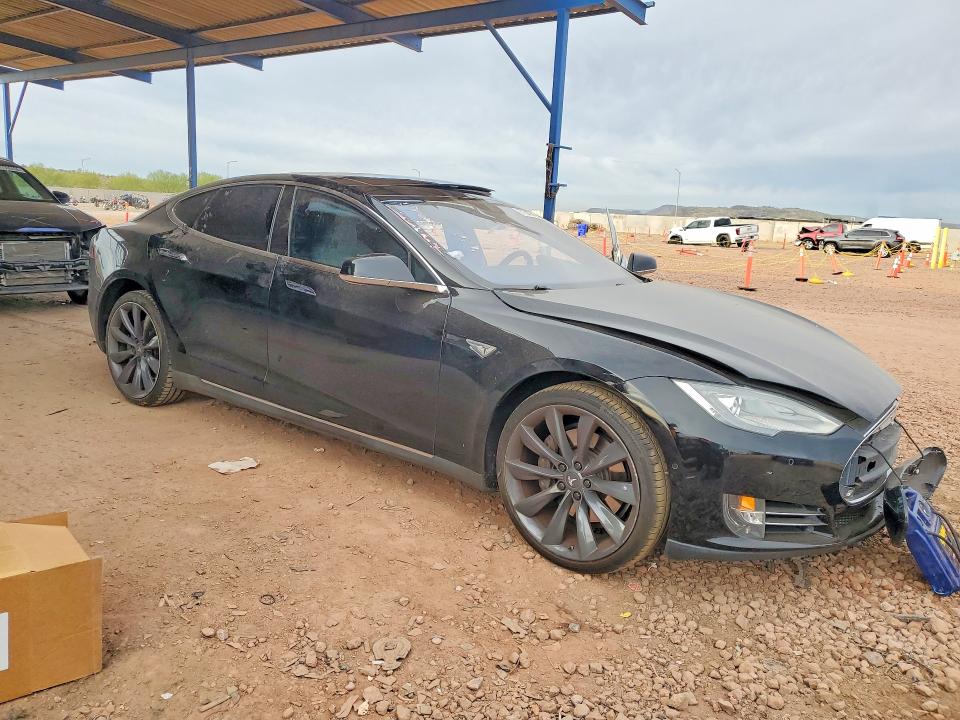 Продаж на аукціоні авто 2015 Tesla Model S, vin: 5YJSA4H19FF083920, номер лоту: 77342715