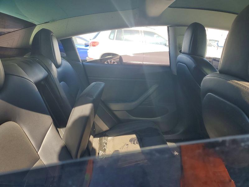 Продажа на аукционе авто 2018 Tesla Model 3, vin: 5YJ3E1EA2JF003703, номер лота: 76667895