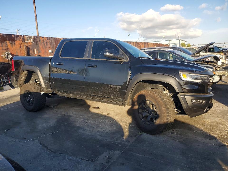 76793915 :رقم المزاد ، 1C6SRFUP9SN573288 vin ، 2025 Ram 1500 مزاد بيع