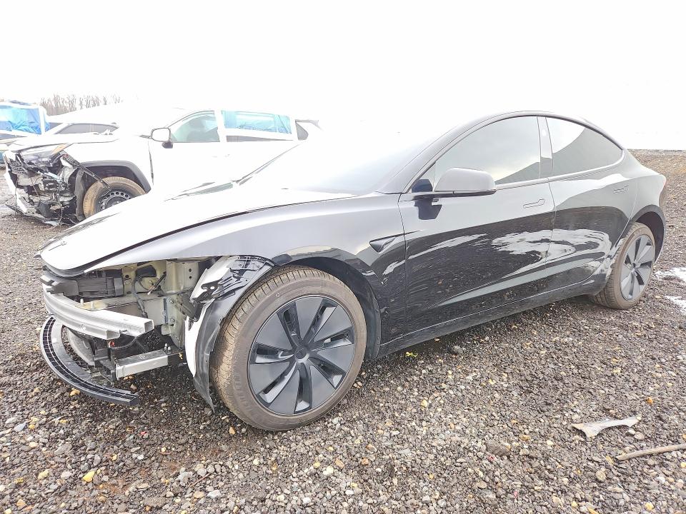 78665275 :رقم المزاد ، 5YJ3E1EAXTF116219 vin ، 2026 Tesla Model 3 مزاد بيع