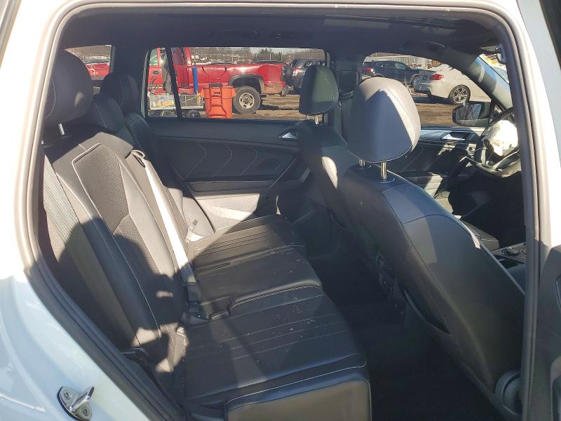 74167395 :رقم المزاد ، 3VV8B7AX5PM073228 vin ، 2023 Volkswagen Tiguan مزاد بيع