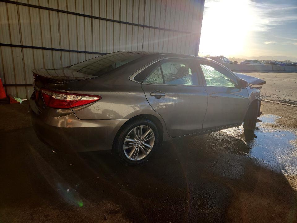 Продаж на аукціоні авто 2015 Toyota Camry, vin: 4T1BF1FK5FU104261, номер лоту: 74443135