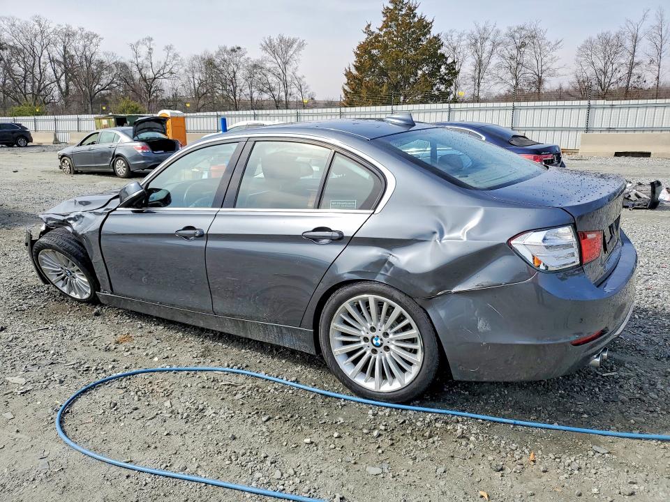 2014 Bmw 328 მანქანა იყიდება აუქციონზე, vin: WBA3A5G55ENP31703, აუქციონის ნომერი: 78756745