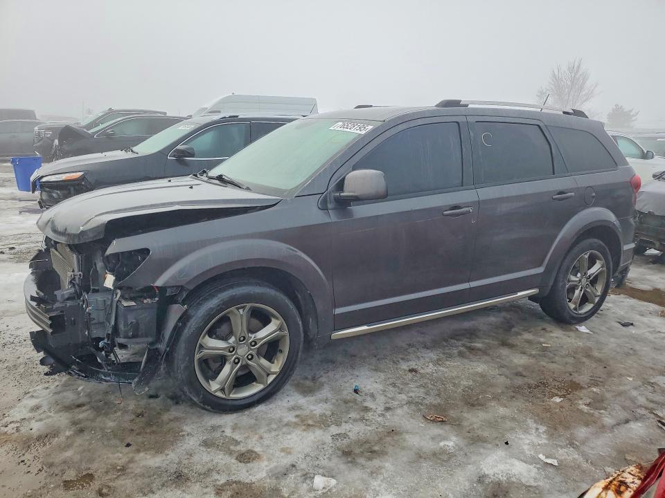 76528195 :رقم المزاد ، 3C4PDCGG4HT587647 vin ، 2017 Dodge Journey مزاد بيع