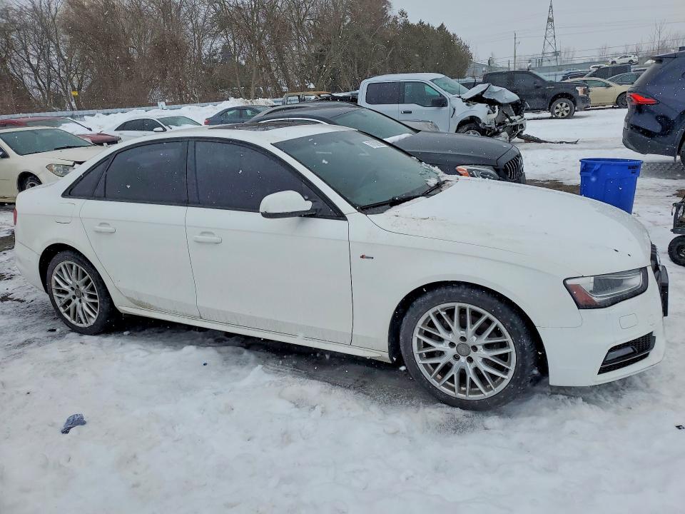 Продажа на аукционе авто 2015 Audi A4, vin: WAUDFCFL9FN003751, номер лота: 76782905