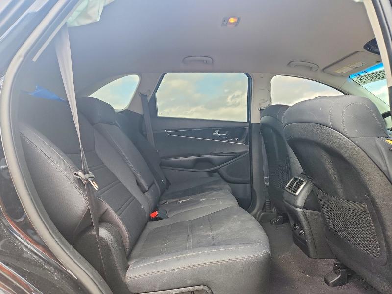77399375 :رقم المزاد ، 5XYPGDA31KG560455 vin ، 2019 Kia Sorento مزاد بيع