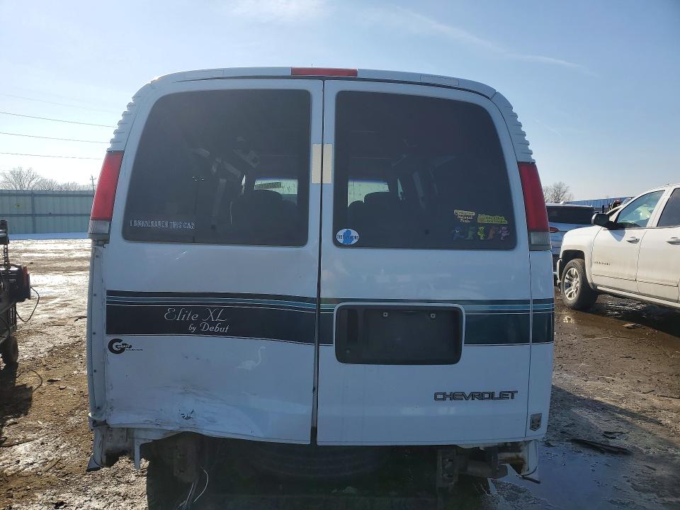 Продажа на аукционе авто 1998 Chev Express G1500, vin: 1GBFG15R5W1032579, номер лота: 75026215
