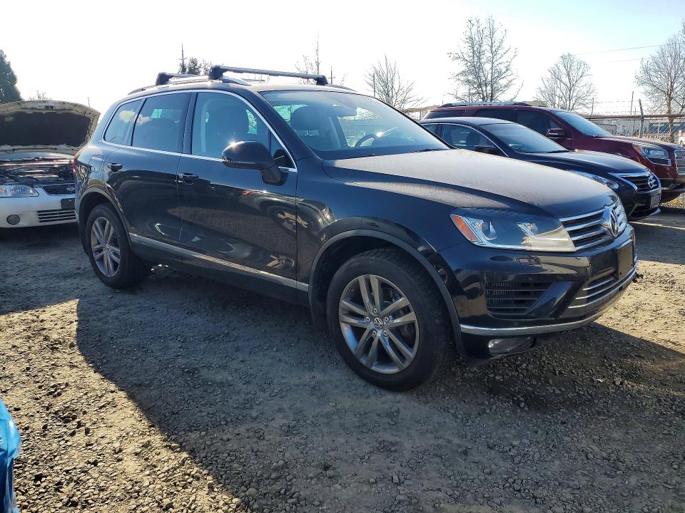 76841065 :رقم المزاد ، WVGEP9BP7GD005761 vin ، 2016 Volkswagen Touareg مزاد بيع