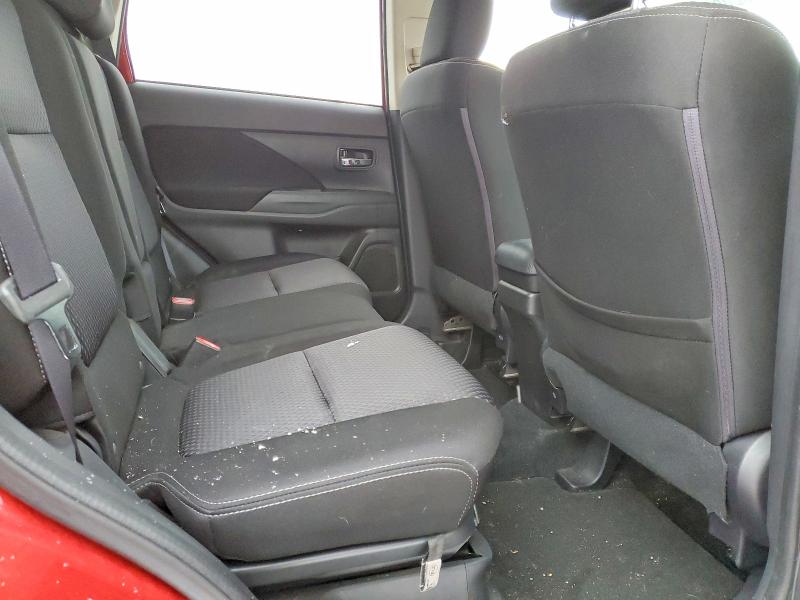75266545 :رقم المزاد ، JA4AZ2A36JZ603041 vin ، 2018 Mitsubishi Outlander مزاد بيع