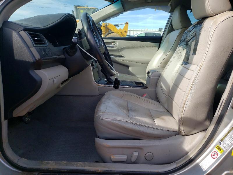 76552465 :رقم المزاد ، 4T1BF1FKXFU898853 vin ، 2015 Toyota Camry مزاد بيع