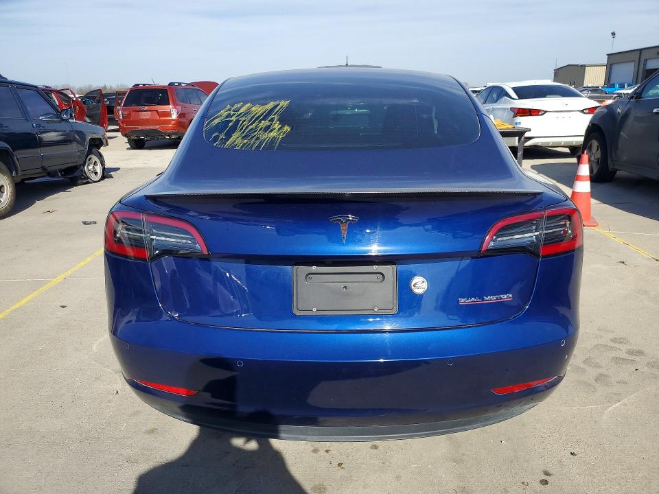 Продаж на аукціоні авто 2022 Tesla Model 3, vin: 5YJ3E1EC2NF318055, номер лоту: 77958035
