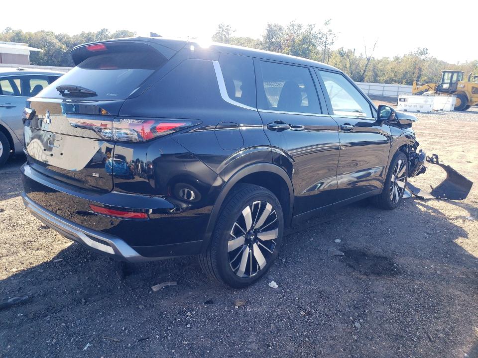 Продаж на аукціоні авто 2025 Mitsubishi Outlander, vin: JA4J4VA81SZ046116, номер лоту: 75402335