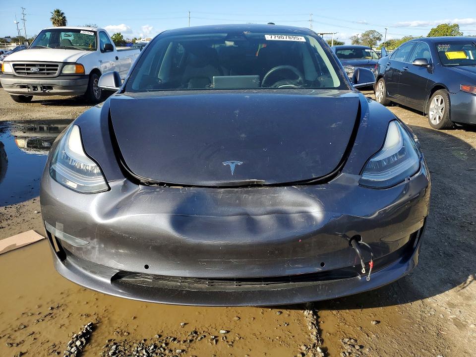 2020 Tesla Model 3 მანქანა იყიდება აუქციონზე, vin: 5YJ3E1EC1LF627108, აუქციონის ნომერი: 77907895