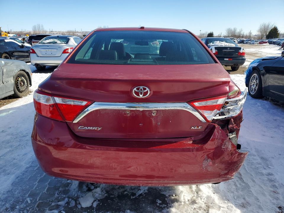 Aukcja sprzedaży 2016 Toyota Camry, vin: 4T1BF1FK7GU560778, numer aukcji: 77137945