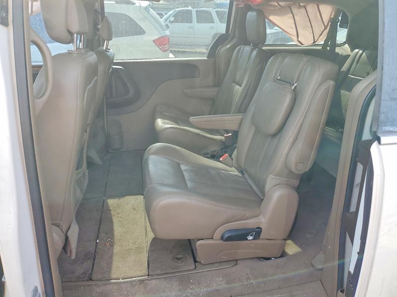 75468715 :رقم المزاد ، 2C4RC1BG7CR223287 vin ، 2012 Chrysler Town & Country مزاد بيع