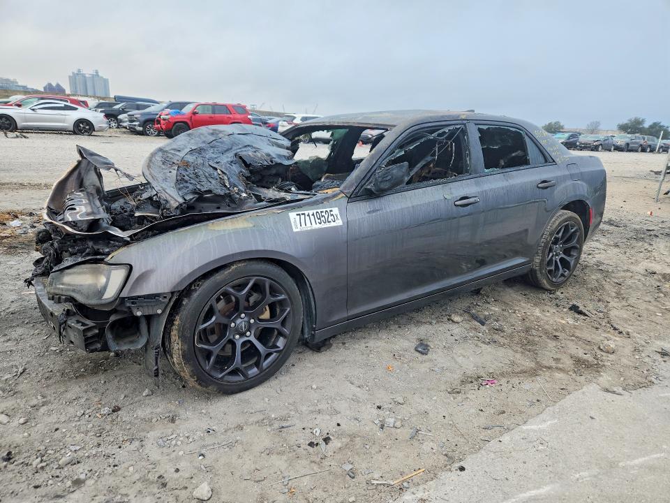 Продажа на аукционе авто 2019 Chrysler 300, vin: 2C3CCABG5KH566016, номер лота: 77119525