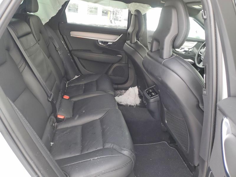 Продаж на аукціоні авто 2018 Volvo V90 Cross Country, vin: YV4A22NL1J1015256, номер лоту: 73330025