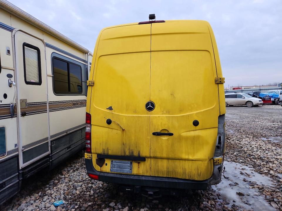 Продажа на аукционе авто 2013 Mercedes-benz Sprinter 2, vin: WD3PE8CC3D5789722, номер лота: 76710725