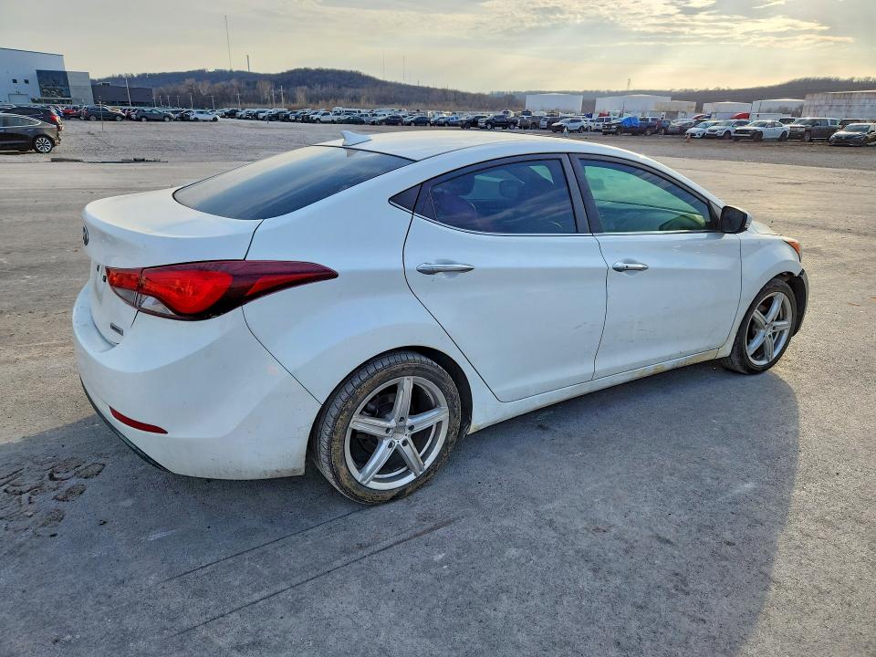 2014 Hyundai Elantra მანქანა იყიდება აუქციონზე, vin: 5NPDH4AE4EH489623, აუქციონის ნომერი: 77672085