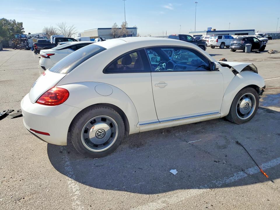 Продажа на аукционе авто 2012 Volkswagen Beetle, vin: 3VWJX7AT1CM638144, номер лота: 76359955