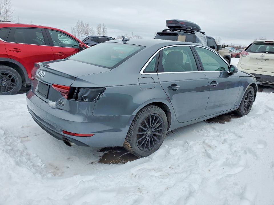 Продажа на аукционе авто 2017 Audi A4 2.0t Quattro 4dr, vin: WAUANAF43HN032197, номер лота: 76357935