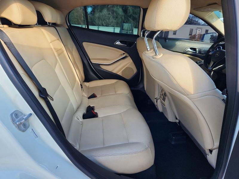 Продаж на аукціоні авто 2015 Mercedes-benz Gla, vin: WDCTG4EB3FJ109088, номер лоту: 76691145