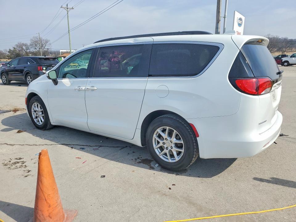 Продажа на аукционе авто 2020 Chrysler Voyager, vin: 2C4RC1DG2LR268361, номер лота: 76488125