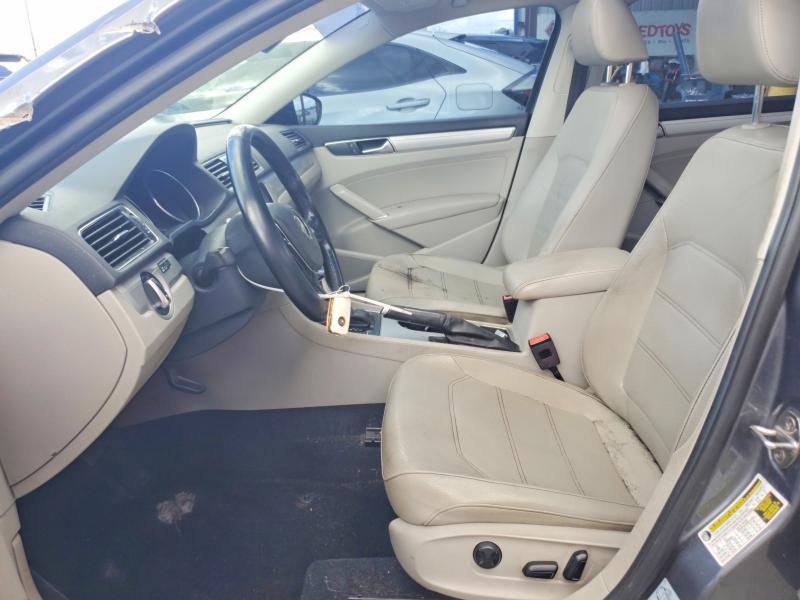 77592155 :رقم المزاد ، 1VWLA7A30KC002387 vin ، 2019 Volkswagen Passat مزاد بيع