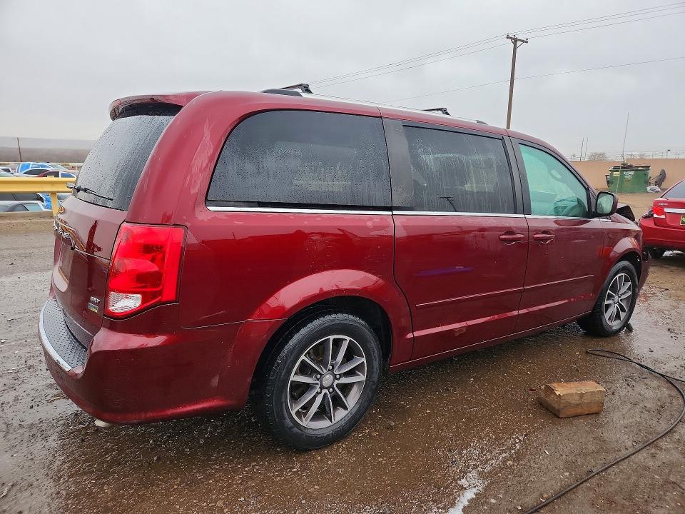 77396195 :رقم المزاد ، 2C4RDGCG6HR808609 vin ، 2017 Dodge Grand Caravan مزاد بيع