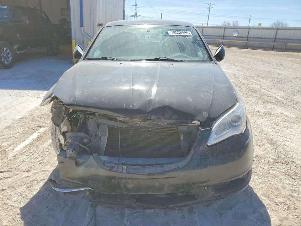 78596995 :رقم المزاد ، 1C3CCBAB0CN304408 vin ، 2012 Chrysler 200 مزاد بيع