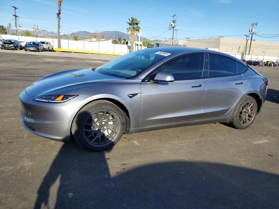 Продаж на аукціоні авто 2025 Tesla Model 3, vin: 5YJ3E1EA2SF057438, номер лоту: 78639905