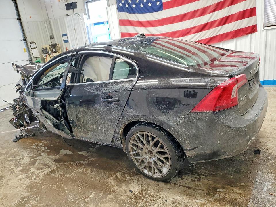 75381275 :رقم المزاد ، YV1902FH4B2003811 vin ، 2011 Volvo S60 مزاد بيع