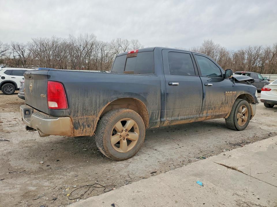 77756055 :رقم المزاد ، 3C6RR7LT6GG239951 vin ، 2016 Ram 1500 مزاد بيع
