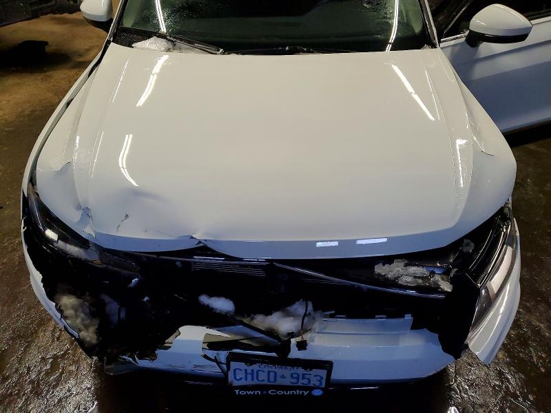 76333905 :رقم المزاد ، 3VV2B7AX4JM152645 vin ، 2018 Volkswagen Tiguan مزاد بيع