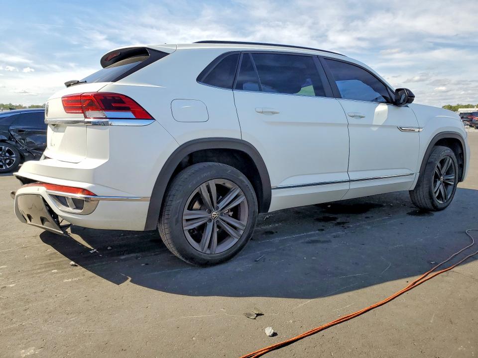 2021 Volkswagen Atlas Cross Sport მანქანა იყიდება აუქციონზე, vin: 1V2PE2CA4MC238162, აუქციონის ნომერი: 78739715