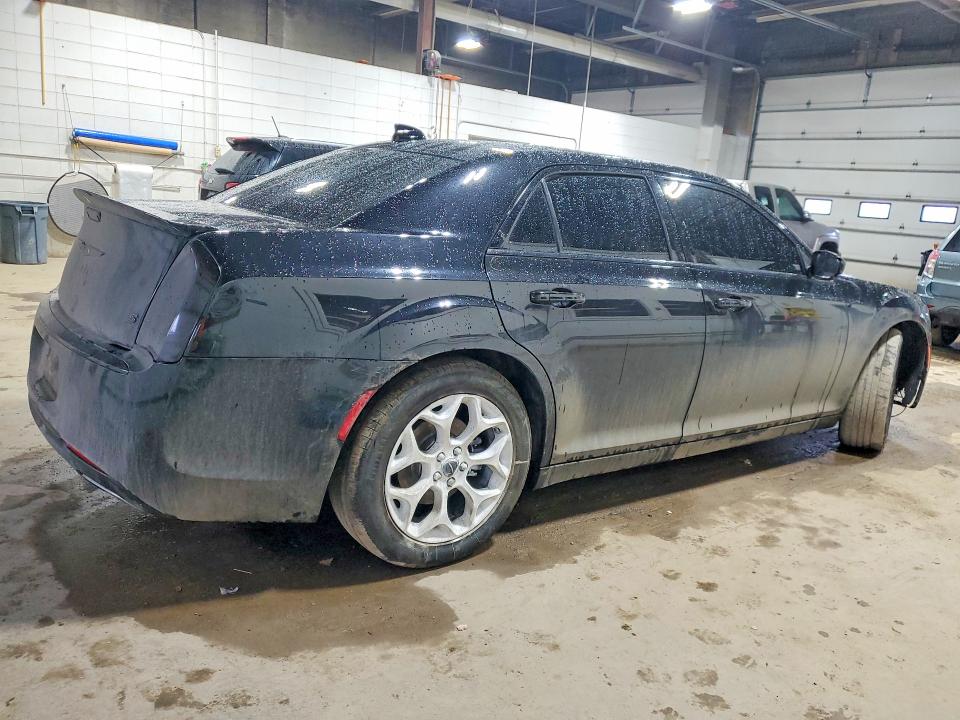 2017 Chrysler 300 მანქანა იყიდება აუქციონზე, vin: 2C3CCAGG9HH545123, აუქციონის ნომერი: 77830165